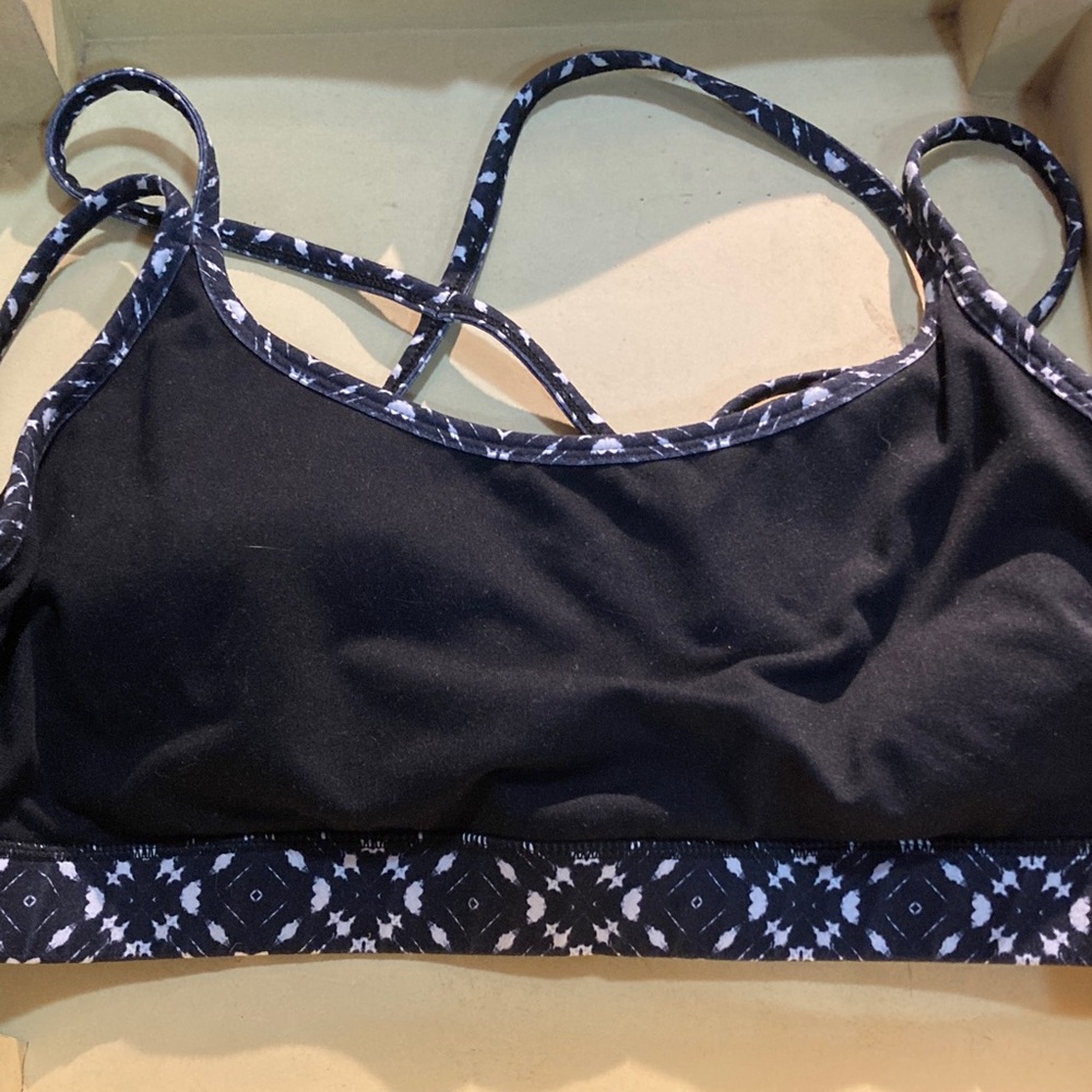 GAIAM XL Black Sporta Bra!!
